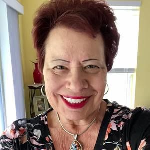 Meet your Posher, Laurie